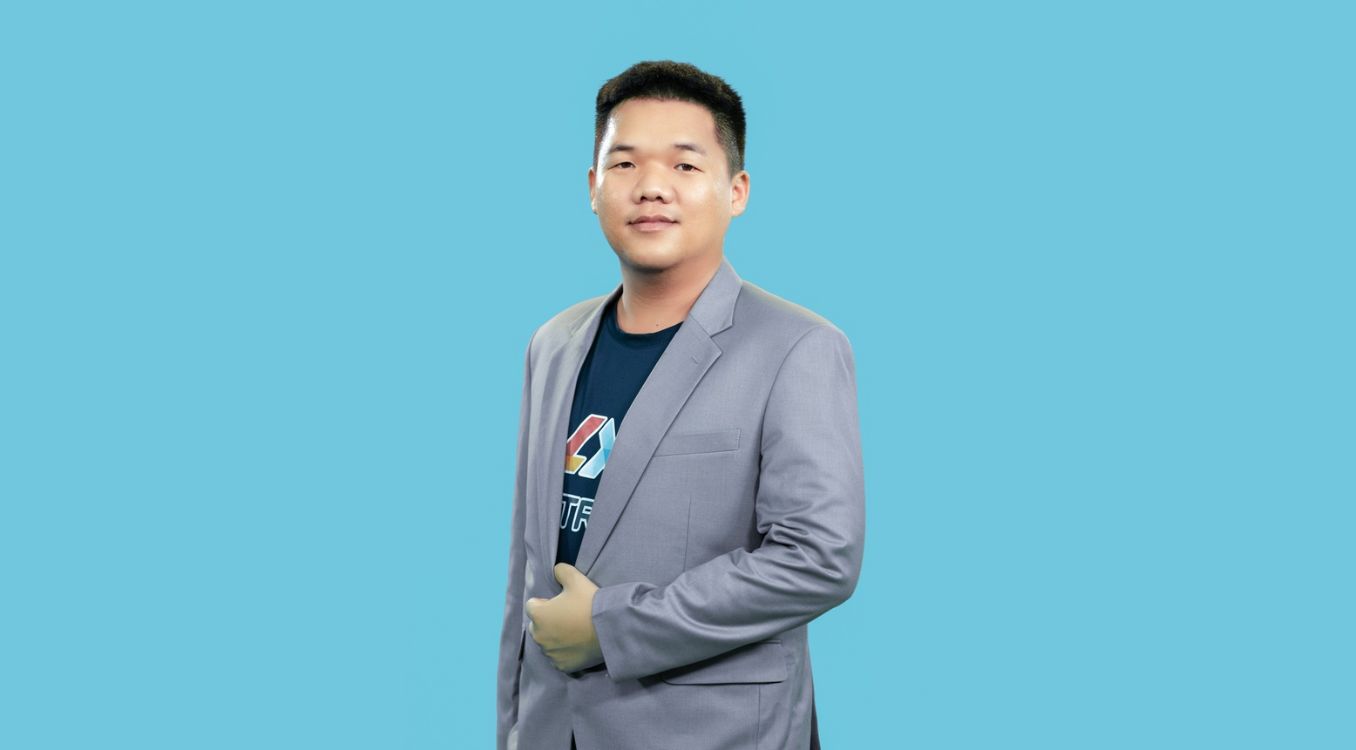 Anh-Le-Pham-–-CEO-LiveTrade