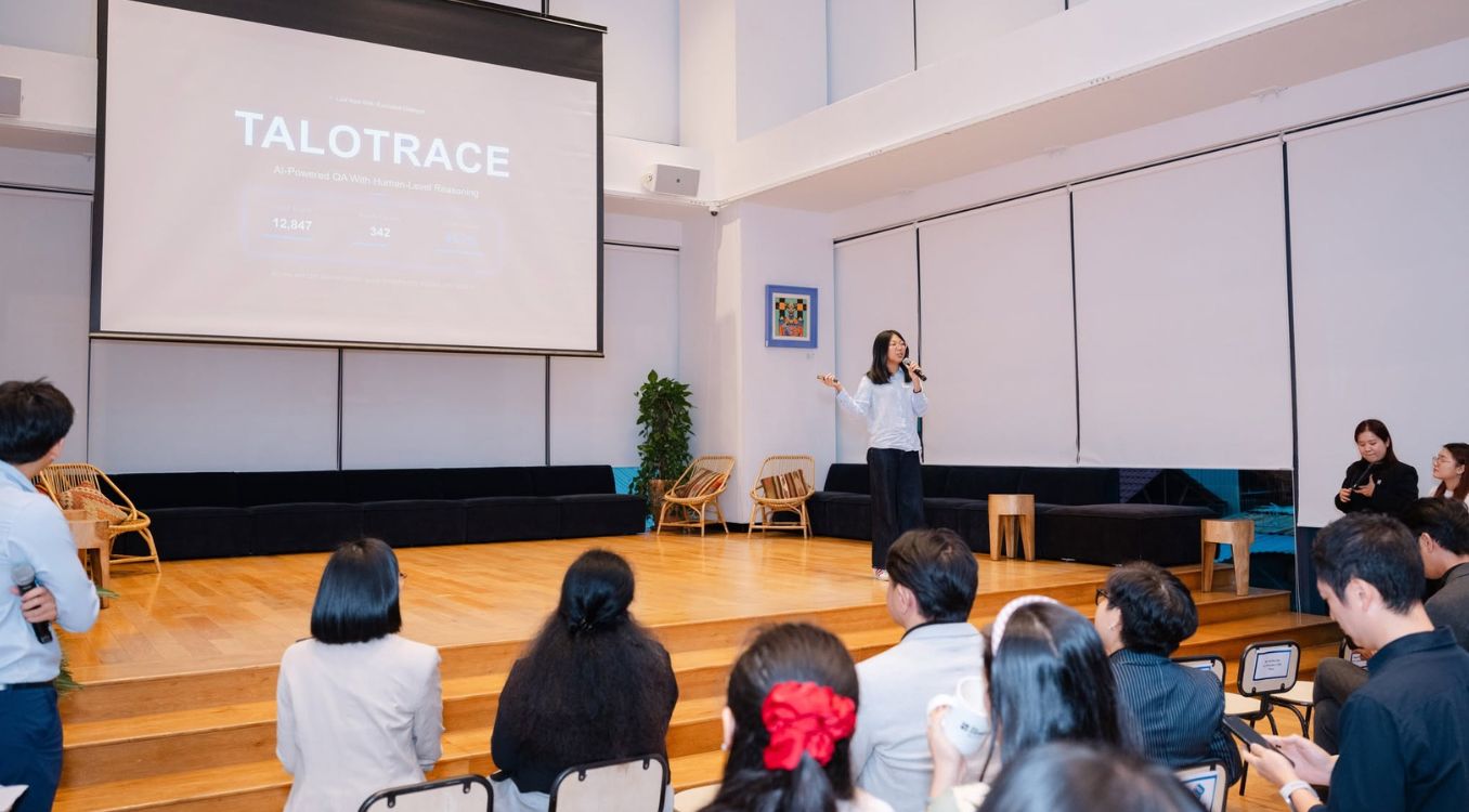 SMU Executive Dialogue 2026 event highlights in Ho Chi Minh City - BlockchainWork attended (8)