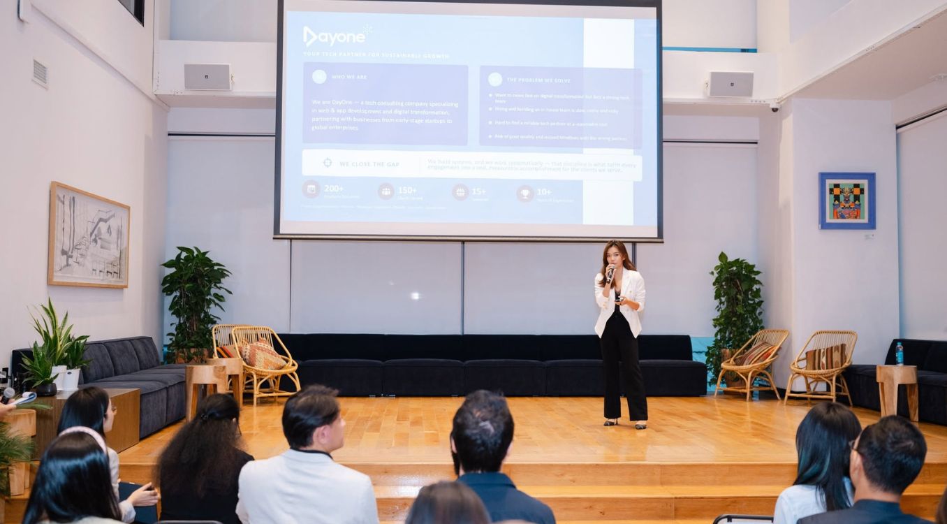 SMU Executive Dialogue 2026 event highlights in Ho Chi Minh City - BlockchainWork attended (11)