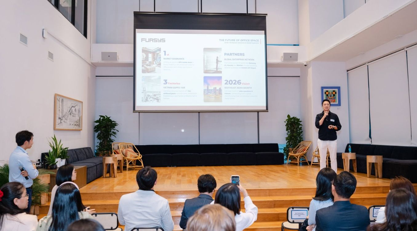 SMU Executive Dialogue 2026 event highlights in Ho Chi Minh City - BlockchainWork attended (13)