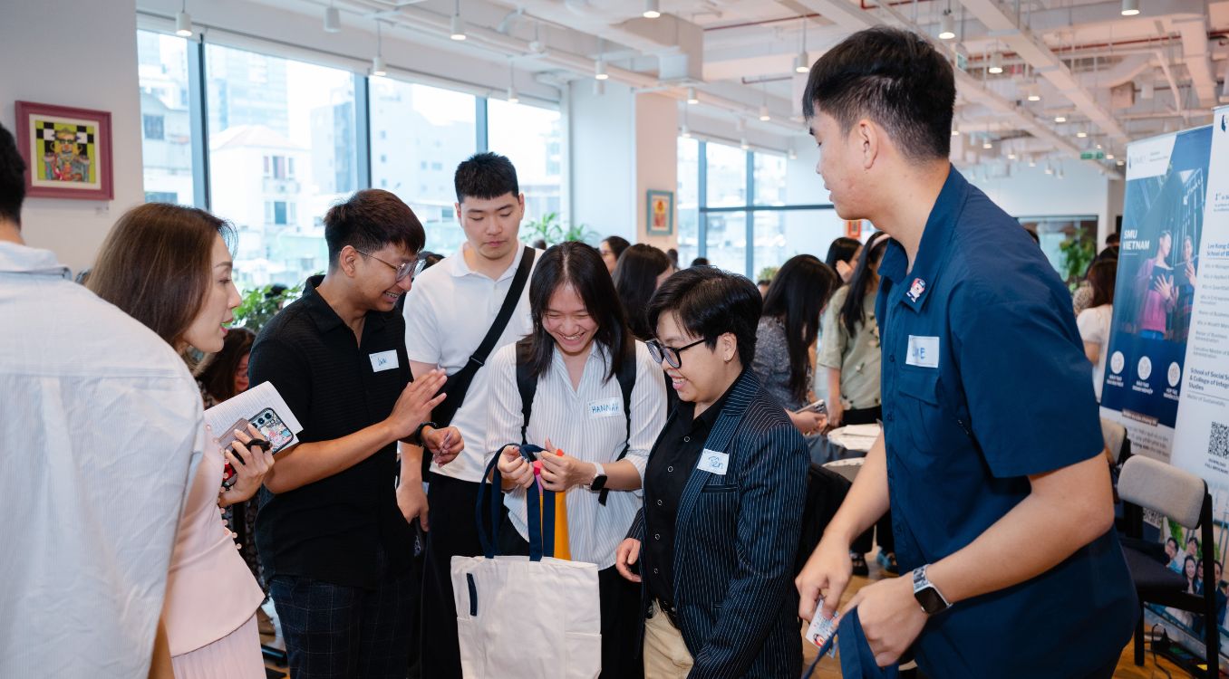 SMU Executive Dialogue 2026 event highlights in Ho Chi Minh City - BlockchainWork attended (1)